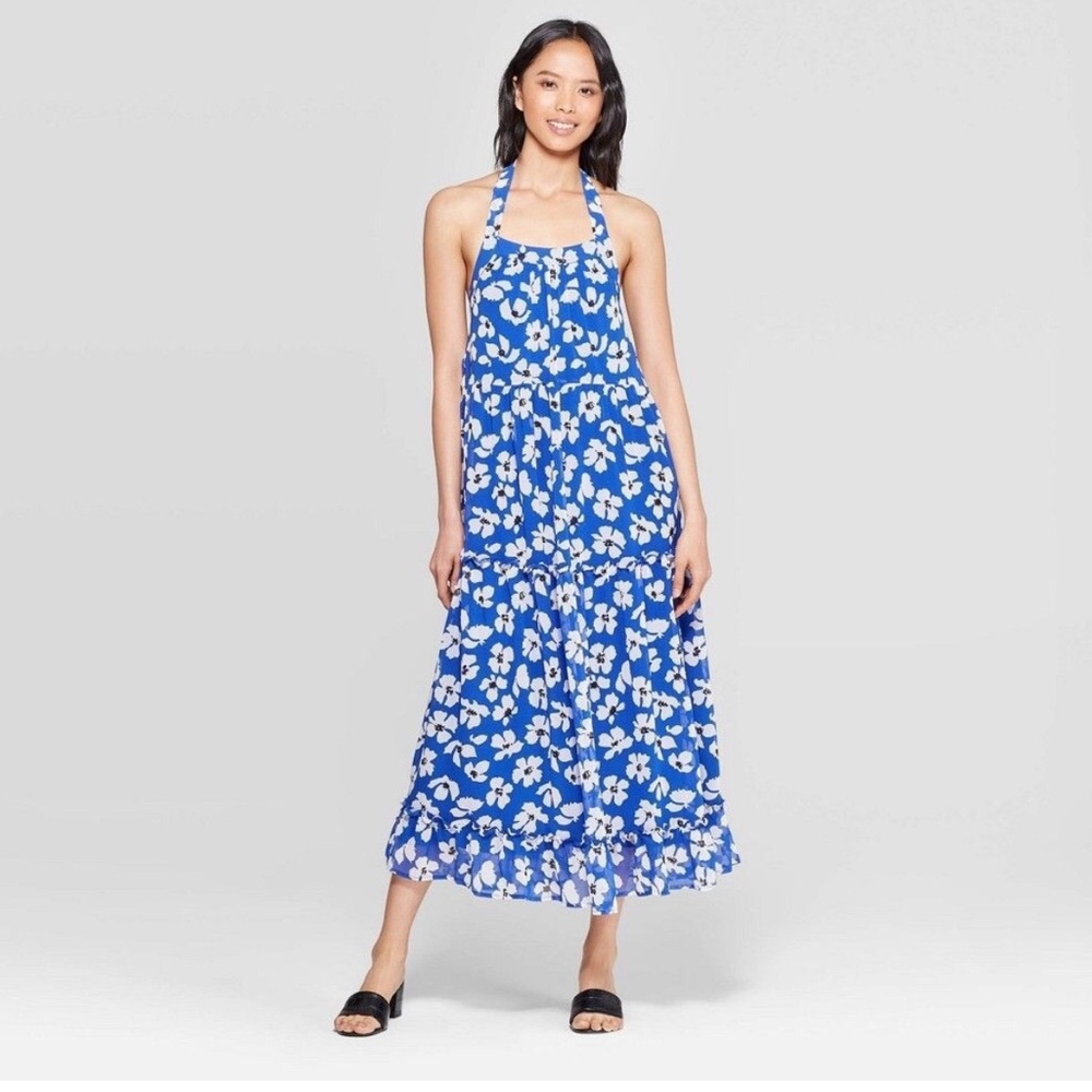 WHO WHAT WEAR Blue Floral Halter Maxi Dress